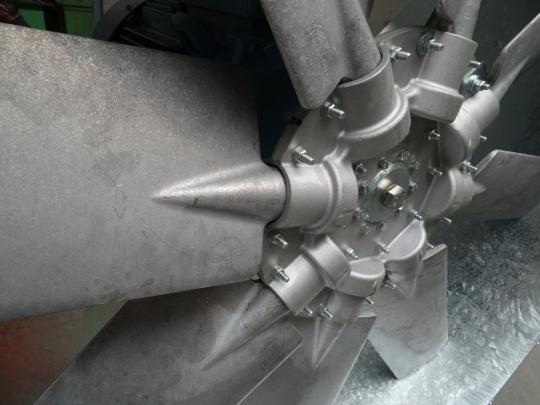 Waaiers met aluminium schoepen, Almeco