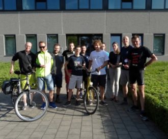 au boulot a velo, Axon Group
